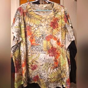 Terra & Sky 5X (32-34W) Palm Floral Animal Print Top